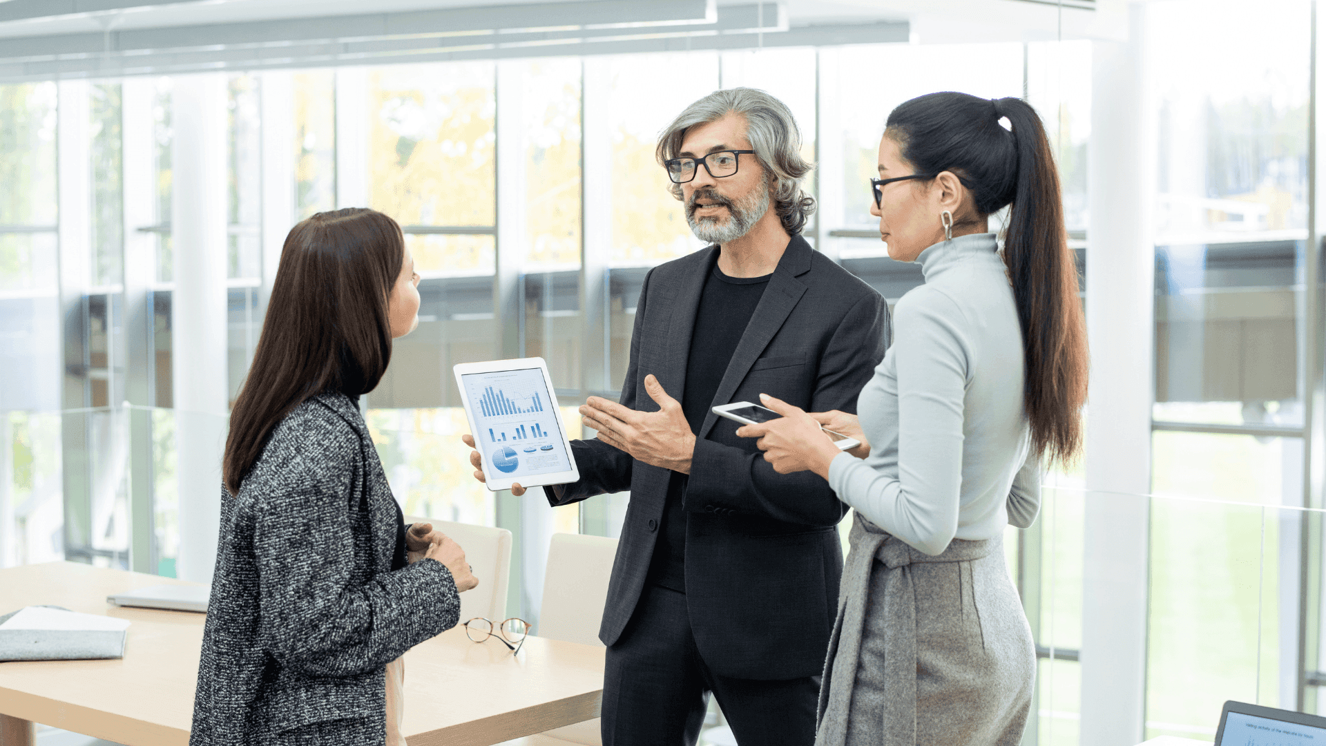 Jak skutecznie wprowadzać zmiany organizacyjne bez destabilizacji zespołu?