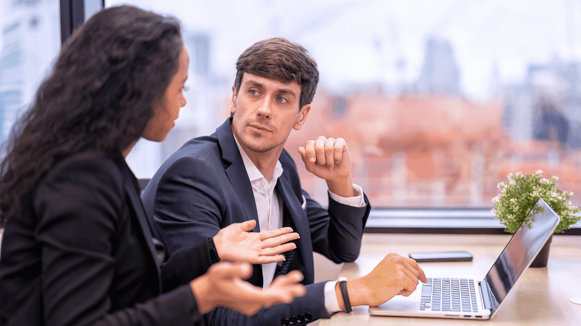 Zarządzanie różnorodnością w miejscu pracy – klucz do innowacji i kreatywności